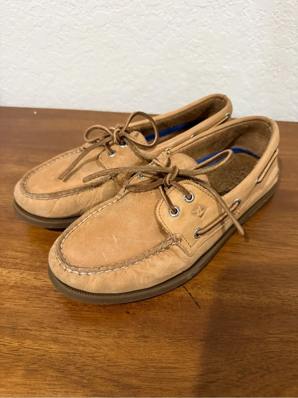 Sperry classic tan